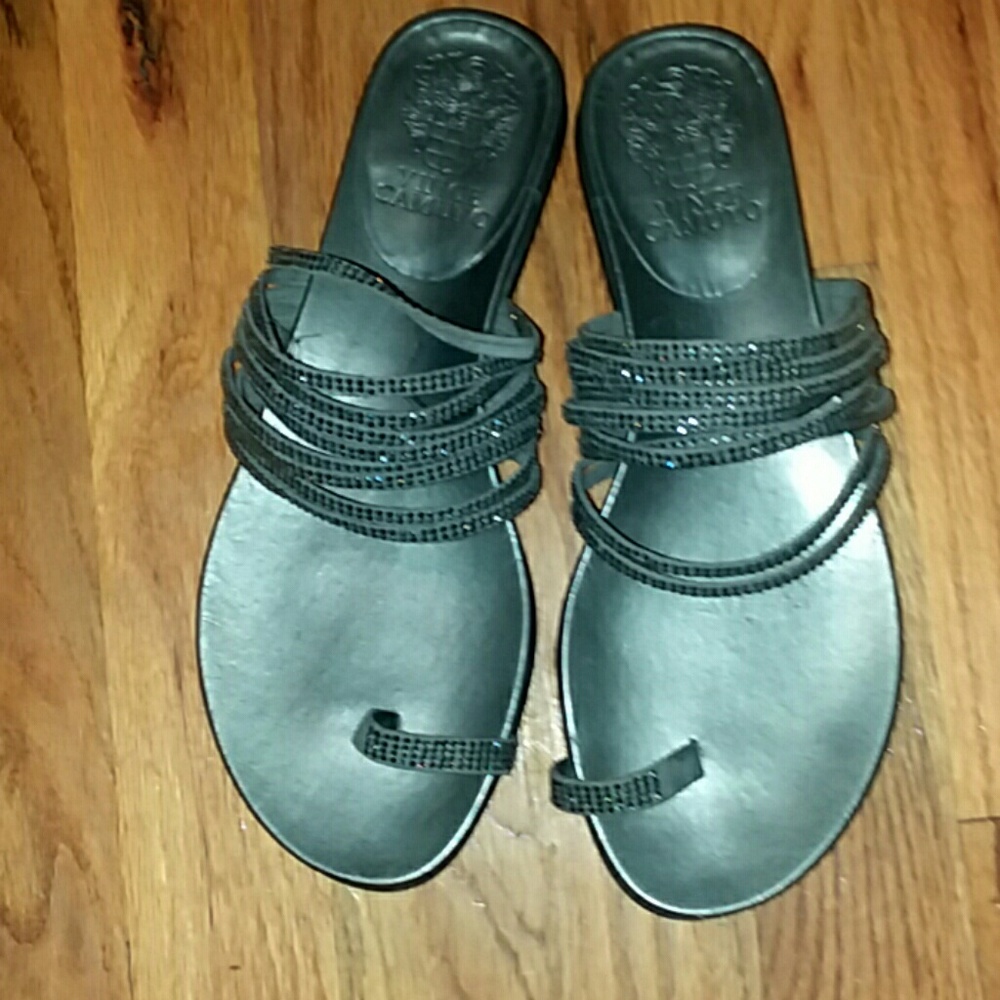 Vince Camuto slippers